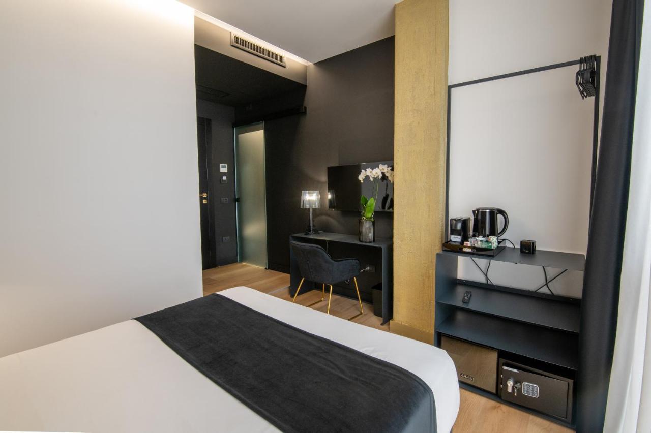 Plebiscito Boutique Rooms Неаполь Экстерьер фото